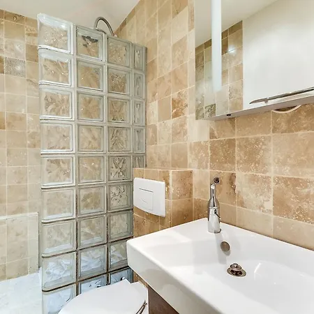 Apartment Pantheon Veme *